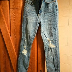 Judy blue jeans. Size 5/27
